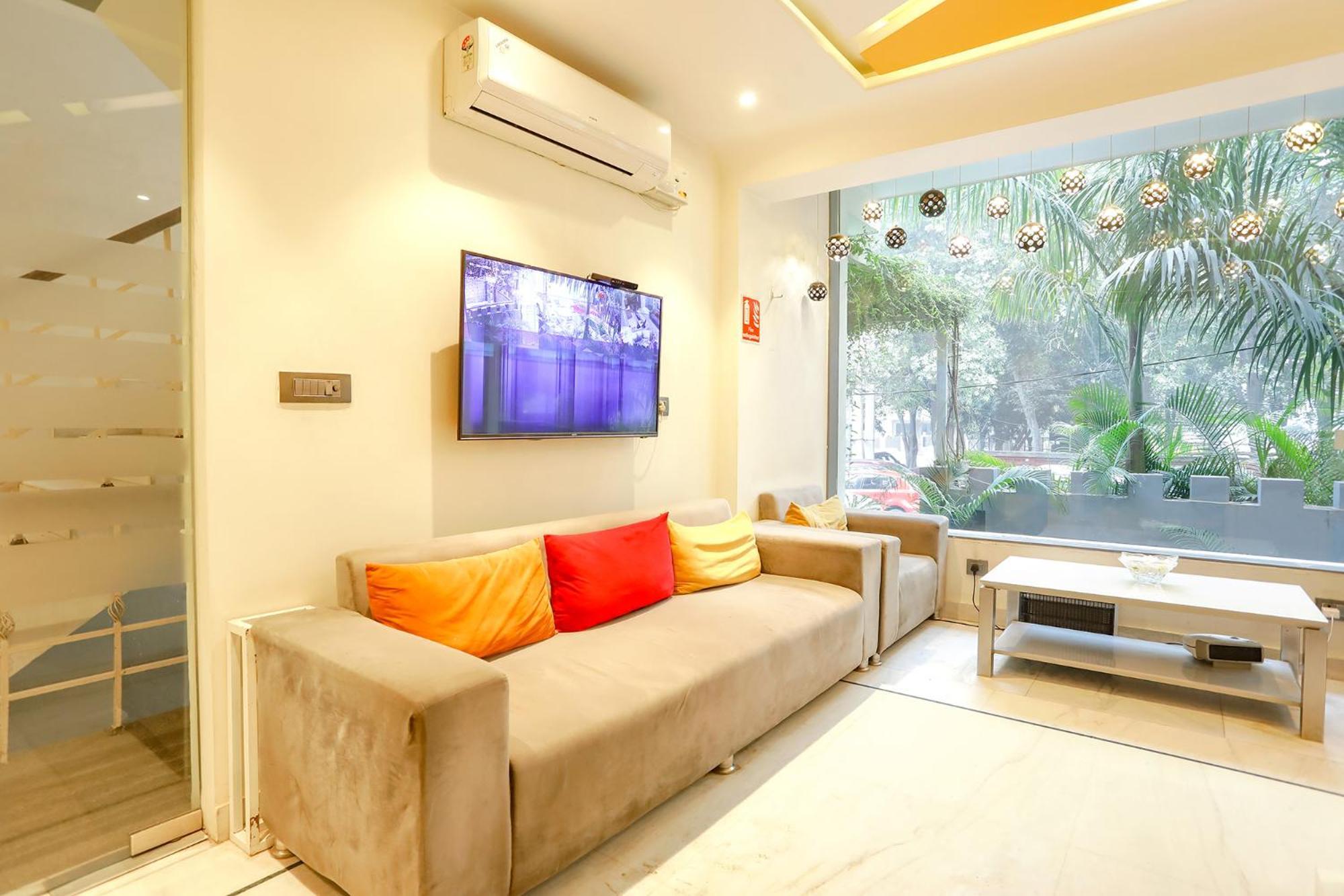 Fabhotel Jhs Studio Gurgaon Buitenkant foto
